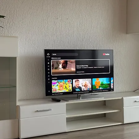 Apartment Gemuetliche 2 *